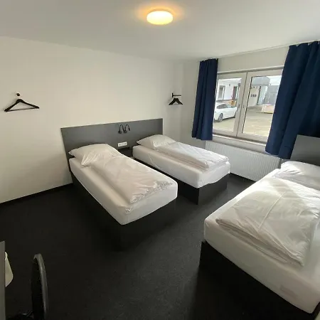 Ξενοδοχείο Zzzimple Pillig