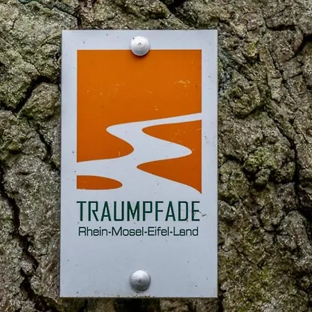 Zzzimple Hotel Pillig