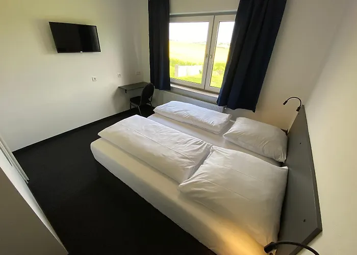 Отель Zzzimple *